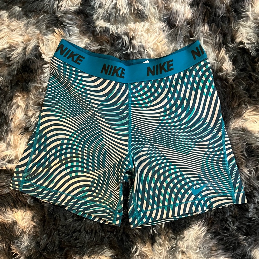 Nike: Nike Pro Dri-Fit Shorts